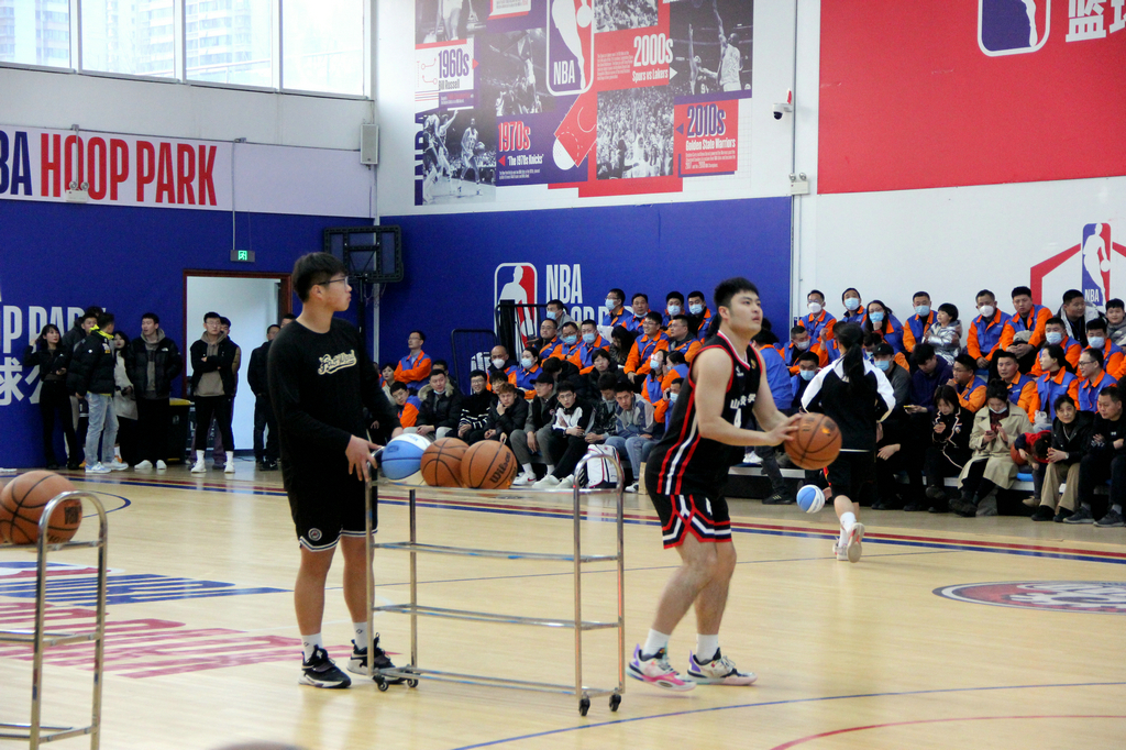 第三屆“潔晶杯”籃球邀請(qǐng)賽圓滿收官